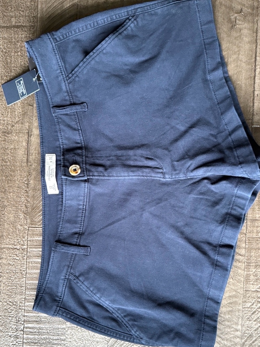 Abercrombie & Fitch Navy Blue Flat-Front Women’s Shorts Size 12 w-31